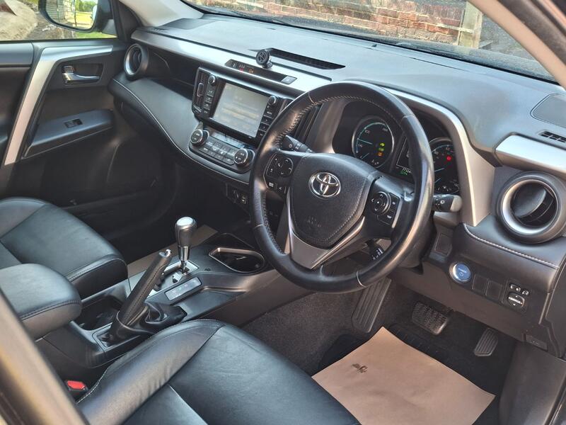 View TOYOTA RAV4 2.5 VVT-h Excel