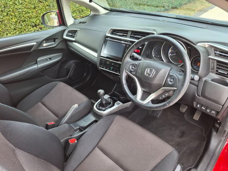 View HONDA JAZZ 1.3 i-VTEC EX