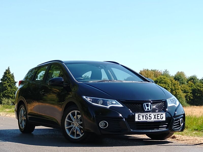 View HONDA CIVIC I-DTEC SE PLUS NAVI TOURER