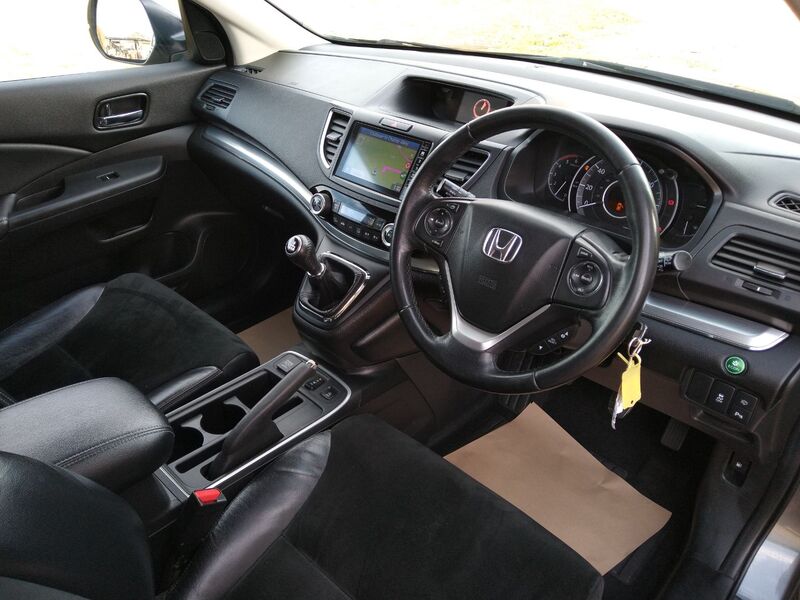 View HONDA CR-V I-DTEC SR