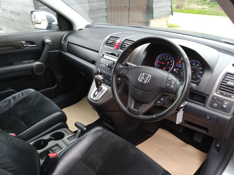 View HONDA CR-V I-VTEC ES